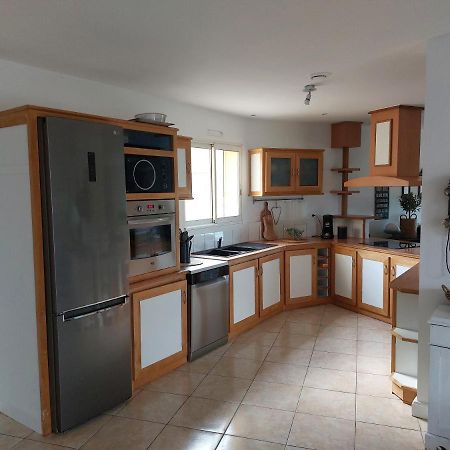 Beautiful Villa With A Stunning View Roujan Εξωτερικό φωτογραφία